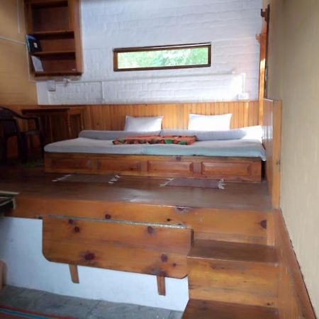 Dhara Homestay Найнитал Экстерьер фото